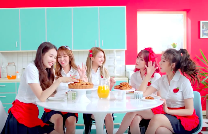 Watch: FIESTAR Is Sweet Like 'Apple Pie' In Comeback MV