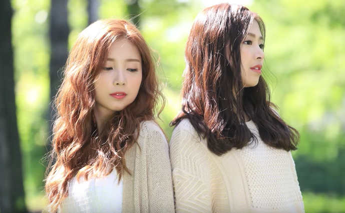 APRIL's Chaewon And Chaekyung Accepted Into Same University