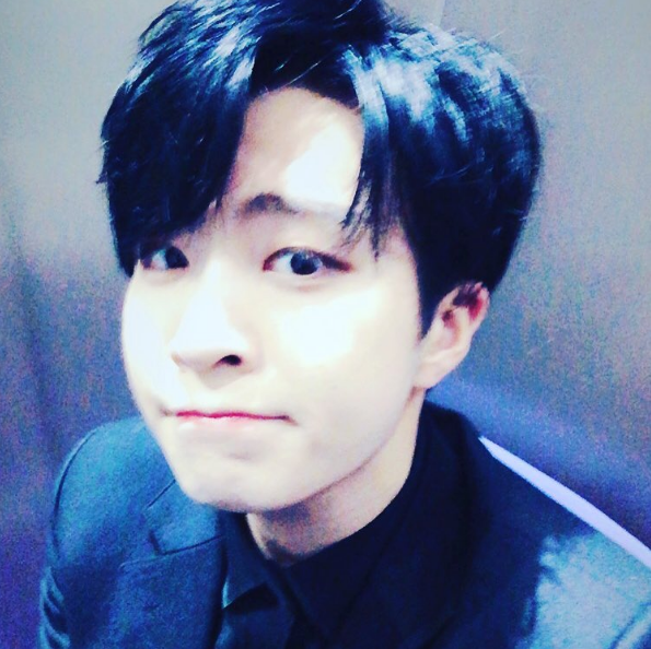 GOT7's Youngjae Asks Sasaeng Fans To Stop Invading His Privacy