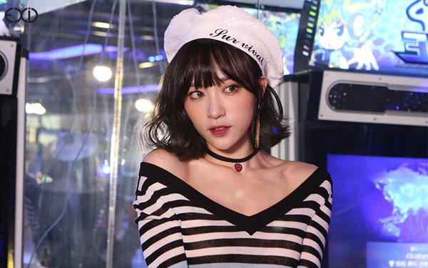EXID's Hani Disproves Plastic Surgery Rumors With Unquestionable Evidence