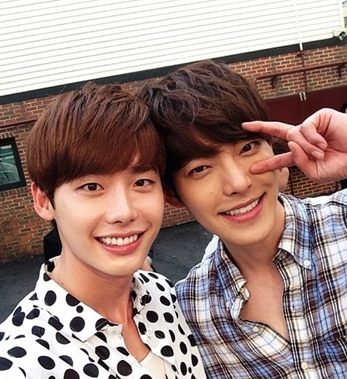 Friends Lee Jong Suk And Kim Woo Bin To Face Off In Ratings Battle