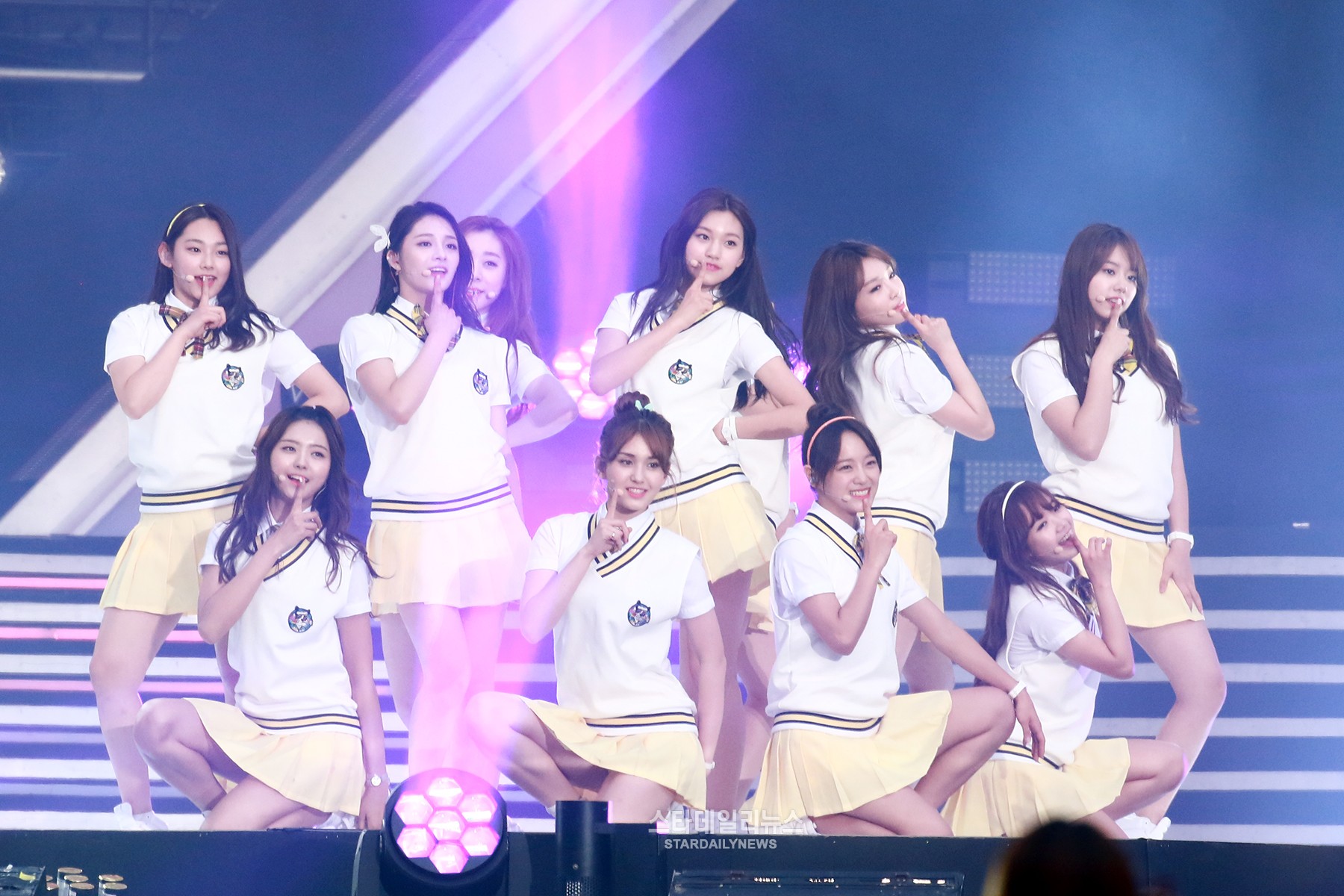 I.O.I's First Unit Group Members Revealed