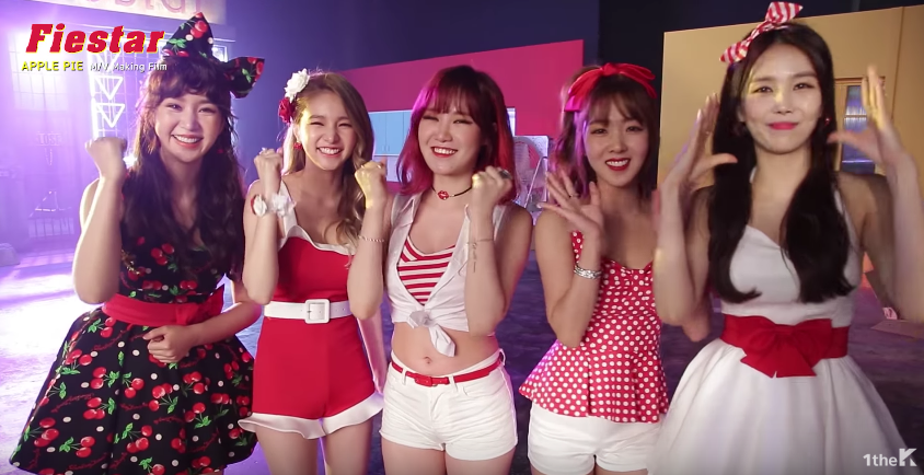 Go Behind The Scenes With FIESTAR On The 'Apple Pie' MV Set