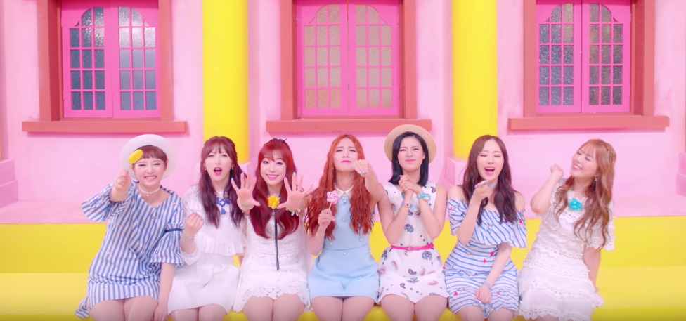 Update: SONAMOO Reveals 'I Like U Too Much' MV Teaser