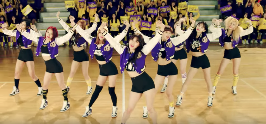 TWICE Achieves New Milestones With 'Cheer Up' And 'Like OOH-AHH' MVs