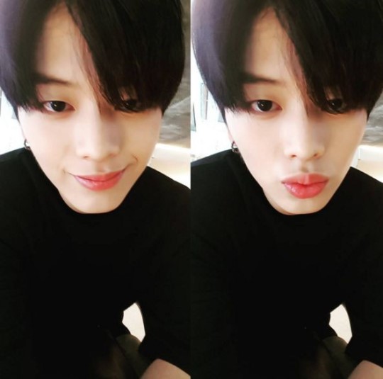 BTOB's Yook Sungjae Assures Fans His Eye Is Fine