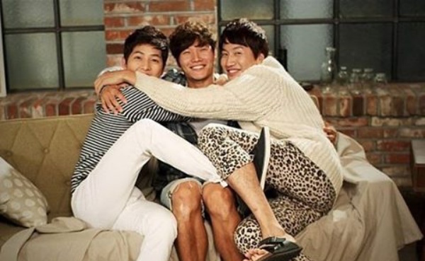 Song Joong Ki Evaluates Lee Kwang Soo And Kim Jong Kook's Selfie Game