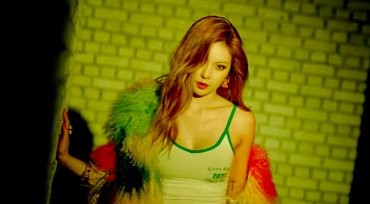 Update: HyunA Parties Hard In Teaser Videos For Comeback With 