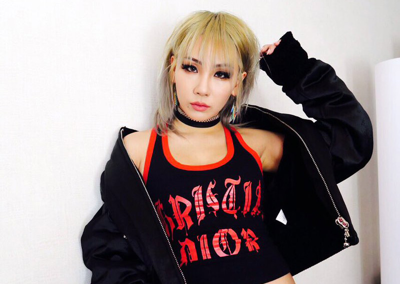 Giveaway: CL Shows Mexico Fans All Her Love