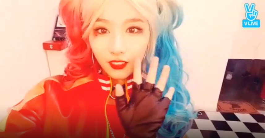Twice S Sana Rocks Harley Quinn Cosplay In Teaser For New Twice Tv Project Soompi Twice S Sana Rocks Harley Quinn Cosplay In Teaser For New Twice Tv Project Soompi