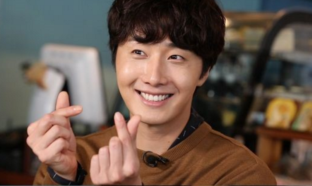 Jung Il Woo Wants A Role Like Song Joong Ki's In 