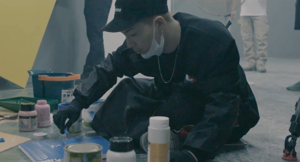 Watch: BIGBANG Pours Their Hearts Into Creating Their Exhibition 'A to Z' In Making-Of Video