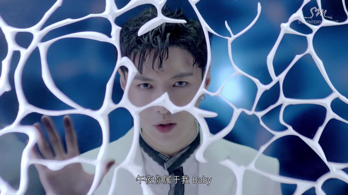 EXO's Lay Reportedly To Perform On 'The Show' Next Week