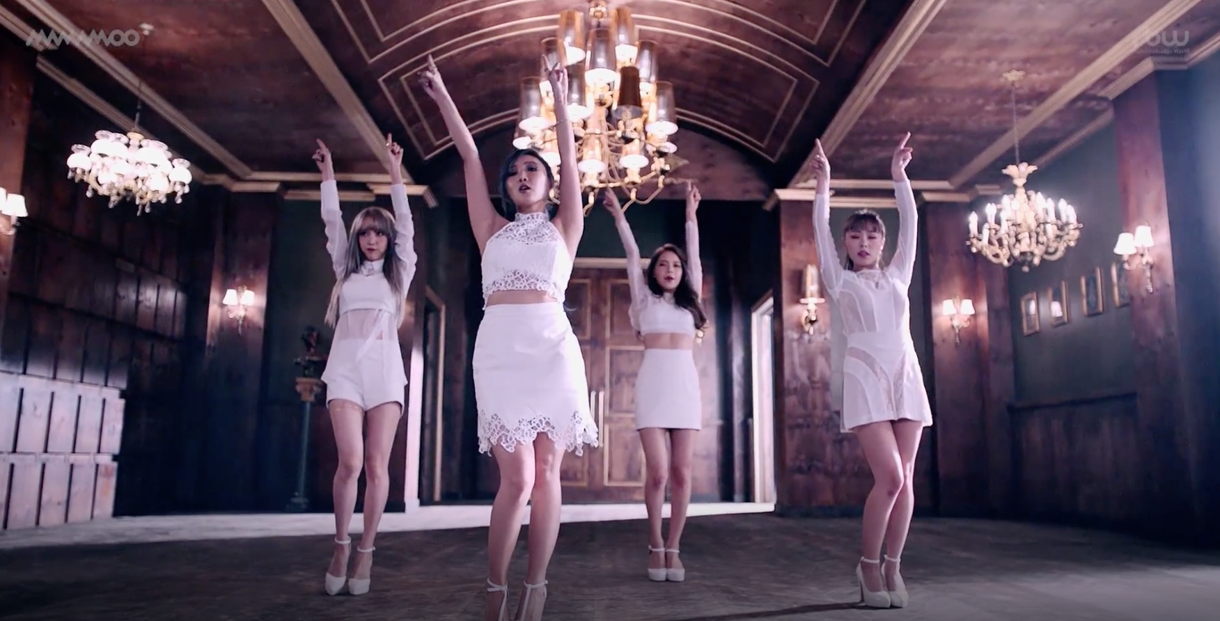 Watch: MAMAMOO Releases Stunning Concept Photos And Dance Version Of 'Décalcomanie” MV