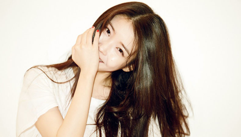 IU To Make A Guest Appearance On “Flower Crew”