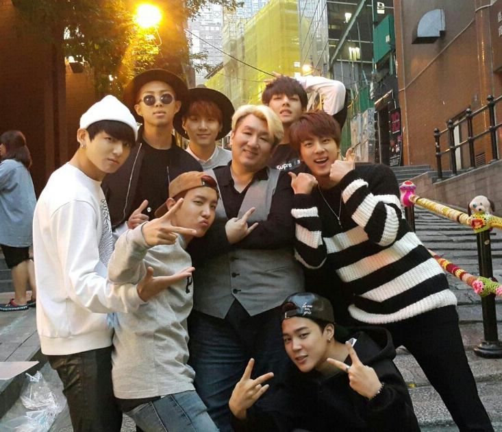 Bang Shi Hyuk Talks About BTS's Popularity, Reaction Videos, And More
