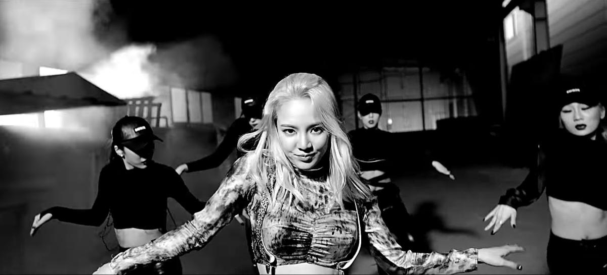 Watch: Girls' Generation's Hyoyeon Amps Up The 