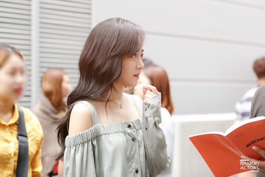 Moon Geun Young Makes Surprise Cameo On 'Entourage'