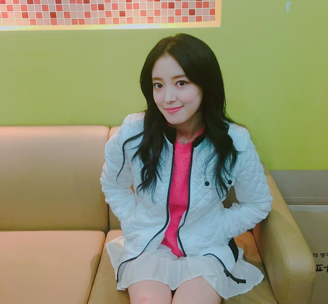 Actress Lee Se Young Strongly Denies A Relationship With DJ And Director Cool K