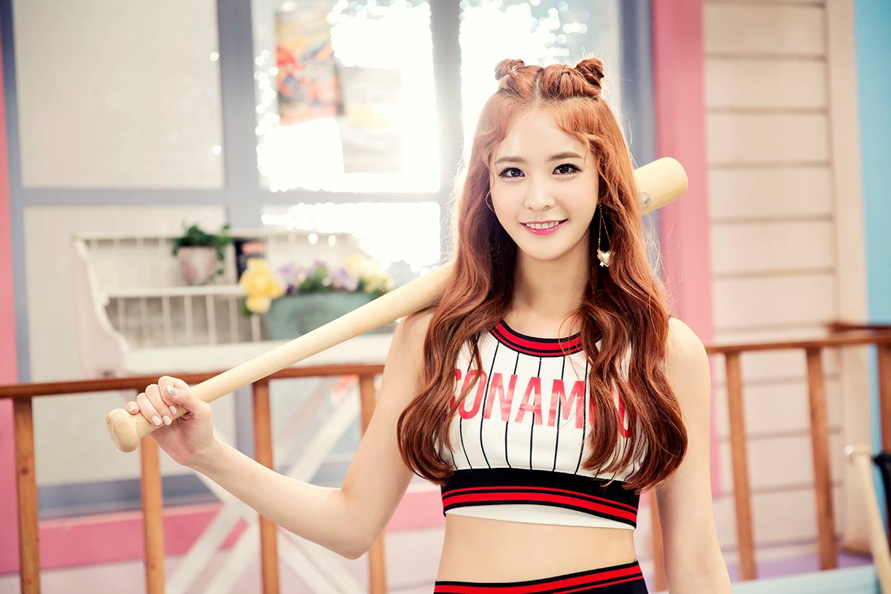 SONAMOO's Nahyun Looks Back On 2016 And Discusses 