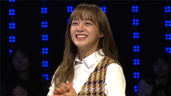 gugudan's Kim Sejeong Opens Up About Her Childhood Dreams And How She Maintains Her Voice