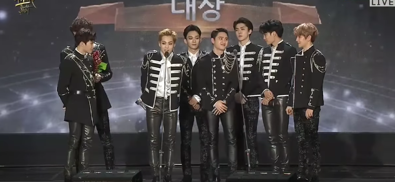 EXO Writes History + Wins Disc Daesang At The 31st Golden Disc Awards For 4th Time