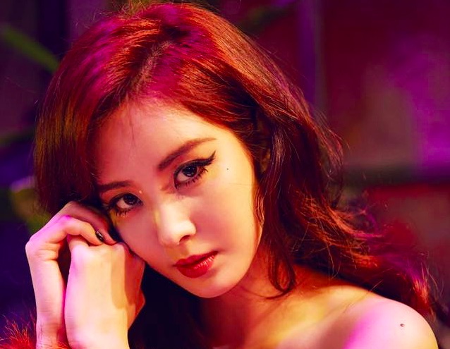 Girls' Generation's Seohyun Candidly Discusses Being In A Group And Showing Her True Colors