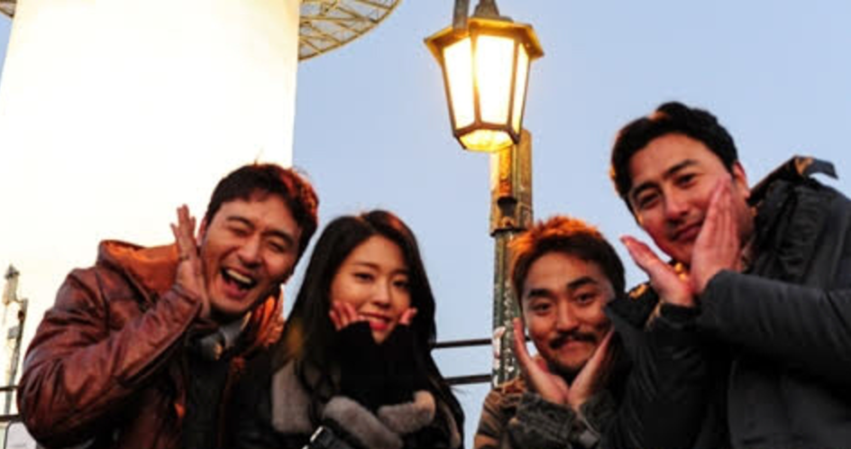 AOA's Seolhyun Describes Her Ideal Man To The Cast Of 'Flower Crew'