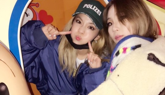 Sandara Park And CL Hit The Arcade Together In Fun Photos