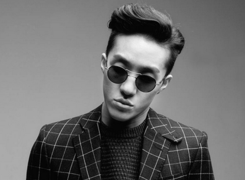 Watch: Zion.T Teases With Preview Medley For Upcoming Album