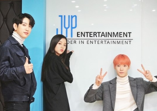 GOT7's Jinyoung, BLACKPINK's Jisoo, And NCT's Doyoung Meet For First Time To Prepare For 