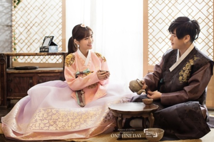 Moon Hee Jun And Crayon Pop's Soyul Welcome Birth Of Their First Child