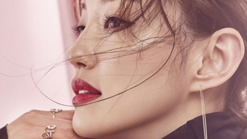 Lee El Raves About Kim Go Eun And Writer Kim Eun Sook