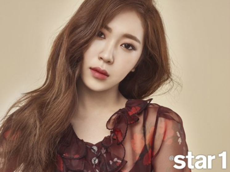 Singer I Talks About Being The Sister Of B1A4's Baro For @star1