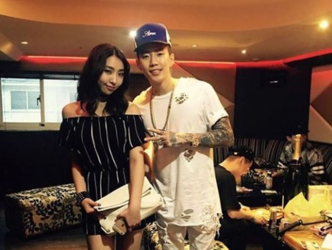 Gong Minzy's Agency Confirms That Jay Park Participated In Her Upcoming Solo Album