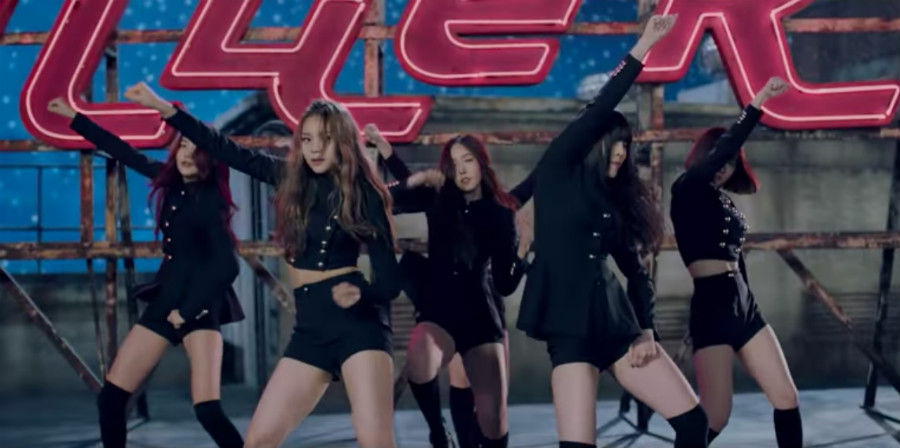 Watch: GFRIEND Makes Long-Awaited Comeback With 'Fingertip'
