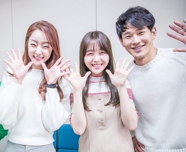 'Dear Fair Lady Kong Shim' Co-Stars Are Serious Friendship Goals