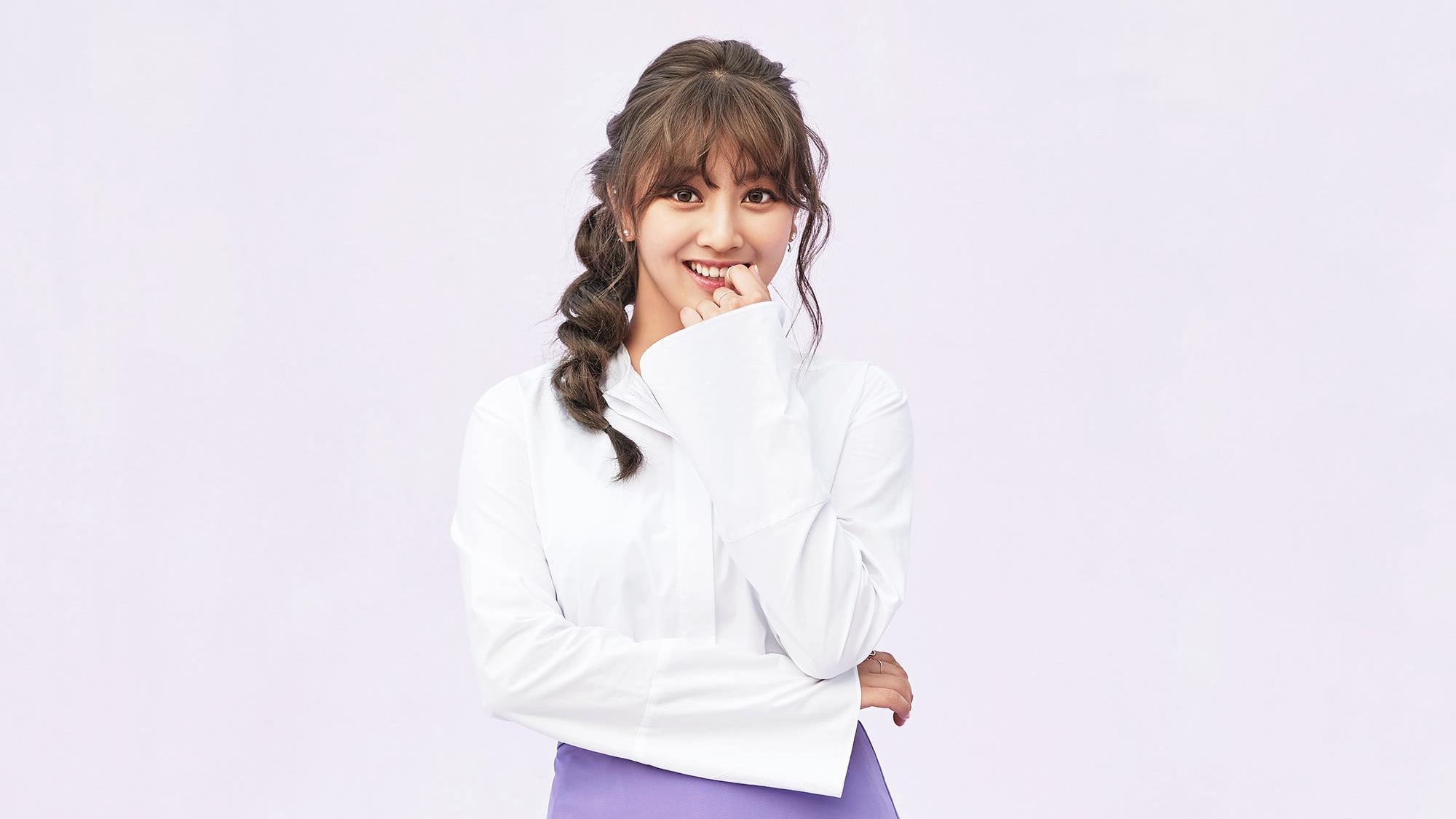 TWICE's Jihyo Updates Fans On The Status Of Her Health