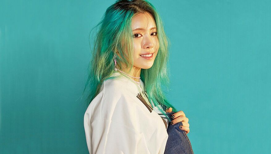 Suran Explains Why She Doesn't Read Reviews About Her Album