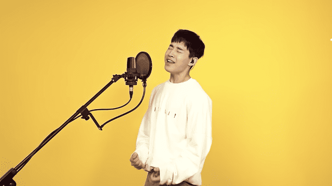 Watch: Henry Makes People Want To Sing Along With Sweet, Live Rendition Of Real Love Watch: Henry Makes People Want To Sing Along With Sweet, Live Rendition Of Real Love