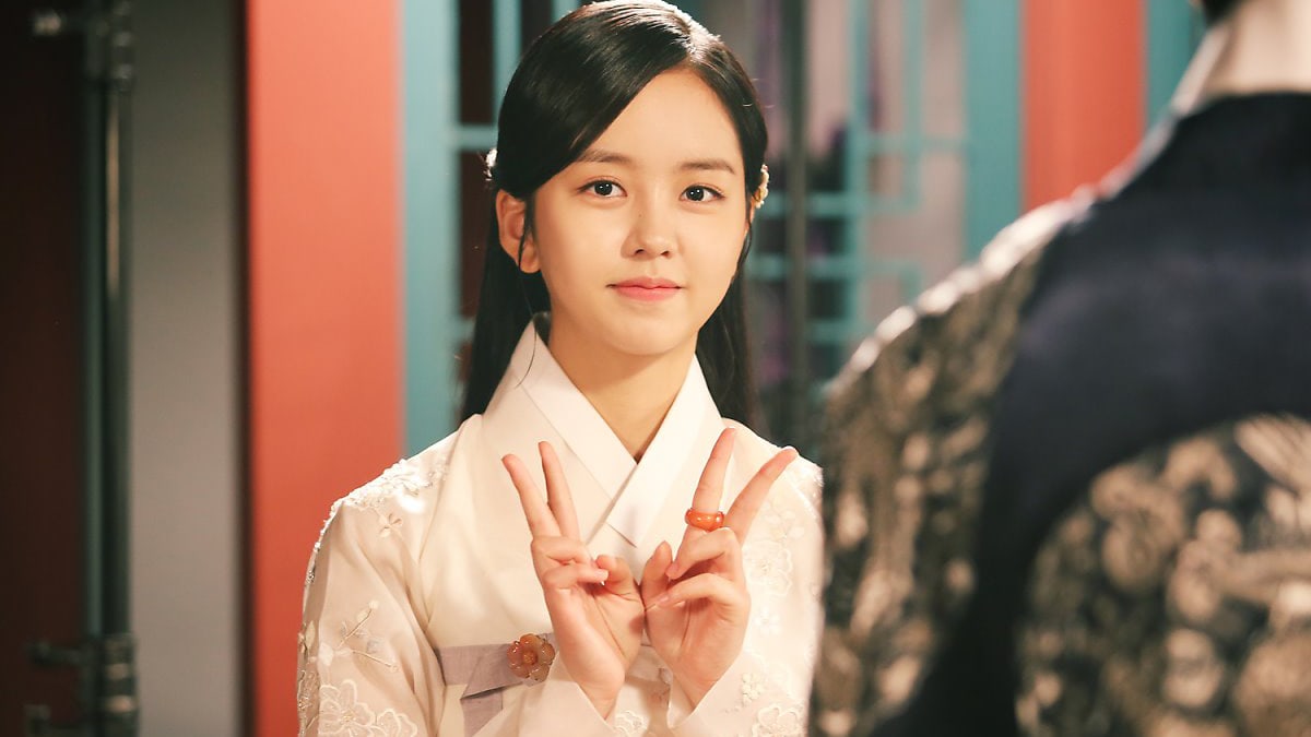 Production Staff Of 'Ruler: Master Of The Mask' Praise Kim So Hyun For Her Work Ethic And Kindness