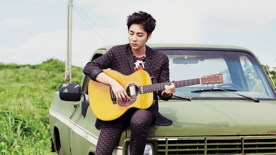 Watch: Roy Kim Talks About Why He Wants To Write Provocative Music, His Ideal Type, And More