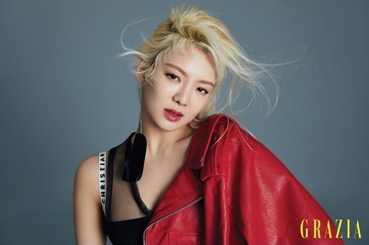 Hyoyeon Shares The Sweet Way She Combats Loneliness When Promoting Without Girls' Generation