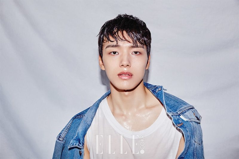 Yeo Jin Goo Bares His Defined Abs On 