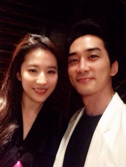 Song Seung Heon's Agency Addresses Rumors About Breakup With Liu Yi Fei