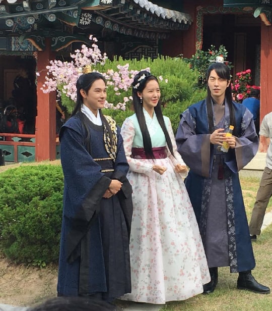 MBC's Pre-Produced Drama 'The King Loves' Set To Wrap Up Filming Soon Ahead Of July Premiere