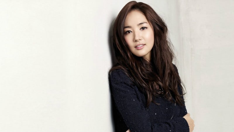 Park Min Young Thinks She Looks Better Dressed As A Man In 