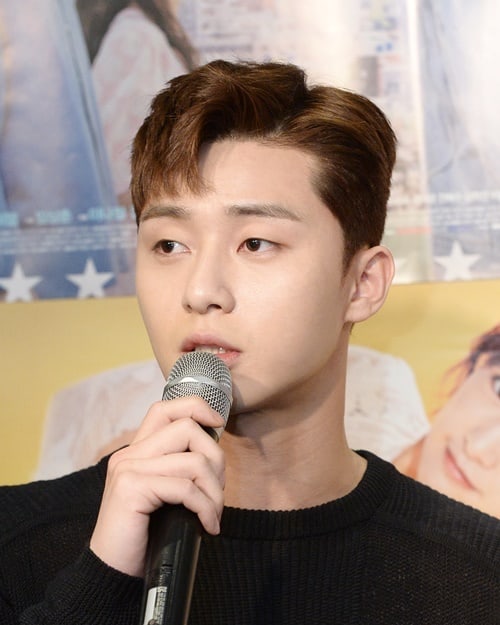 Park Seo Joon Shares What Relatable Message 