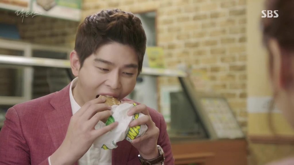 11 K-Drama Moments That Are Relatable If You're Always Hangry