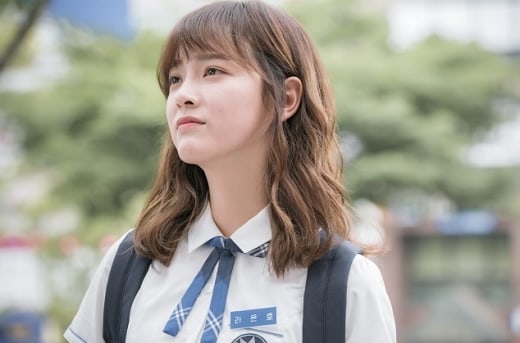 Kim Sejeong Fights Social Injustice On 